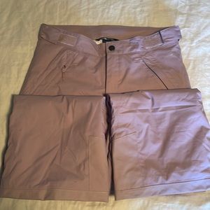 The Northface girls ski/snowboarding pants